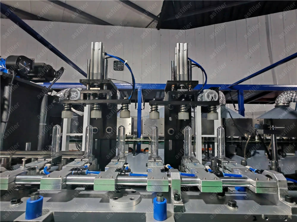 Blow Molding machine3.webp